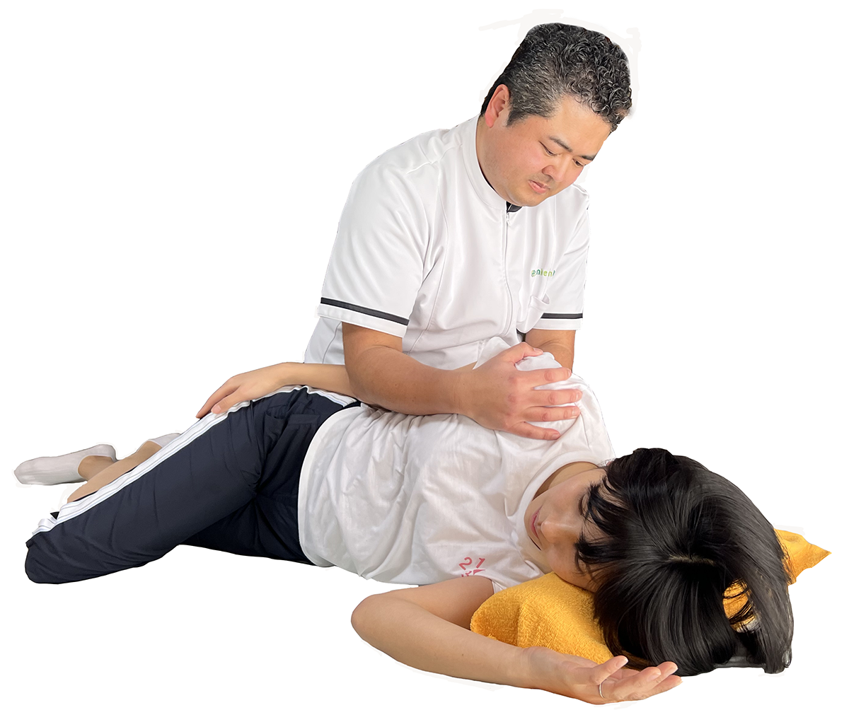 【茨城県常陸太田市】常陸カイロプラクティック 腰の施術の様子